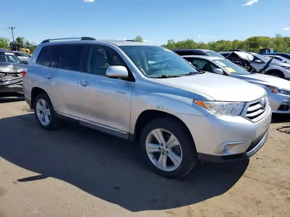5TDDK3EH5DS192174 2013 TOYOTA HIGHLANDER-3