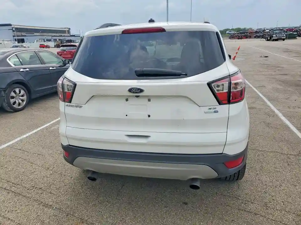1FMCU9GD3JUA75067 2018 FORD ESCAPE-5