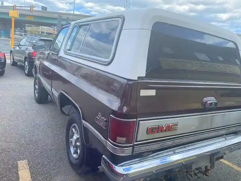 1G5EK18H0DF52892 1983 GMC JIMMY-2