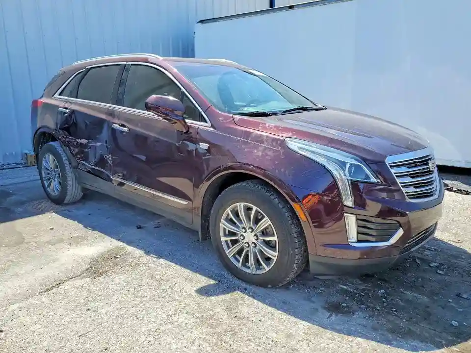 1GYKNCRS0JZ132246 2018 CADILLAC XT5-3