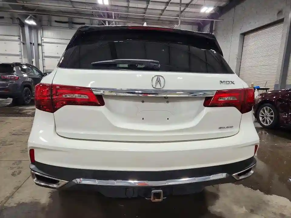 5J8YD4H31JL002368 2018 ACURA MDX-5