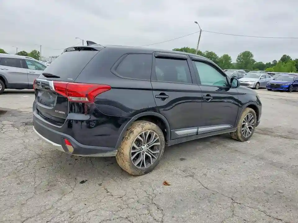 JA4AZ3A39JJ005076 2018 MITSUBISHI OUTLANDER-2