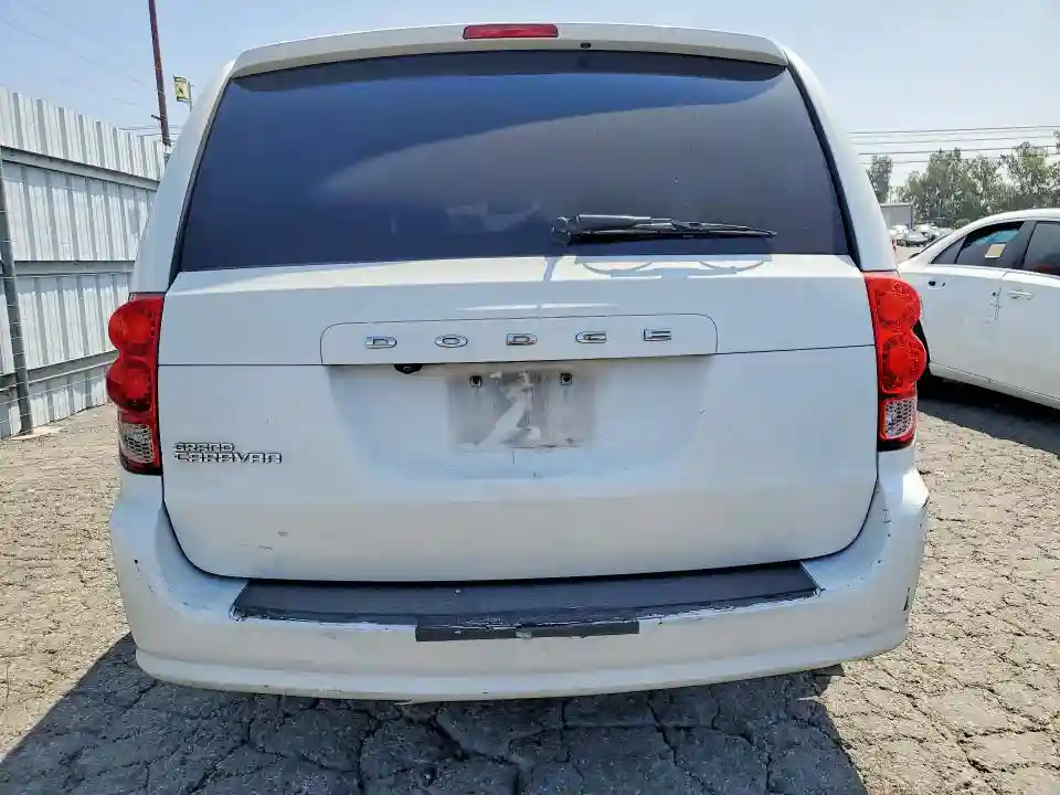 2C4RDGBG2JR135759 2018 DODGE CARAVAN-5