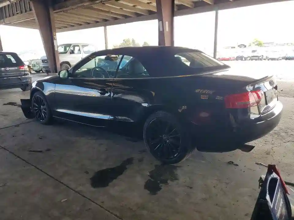 WAUVFAFHXAN007952 2010 AUDI A5-1