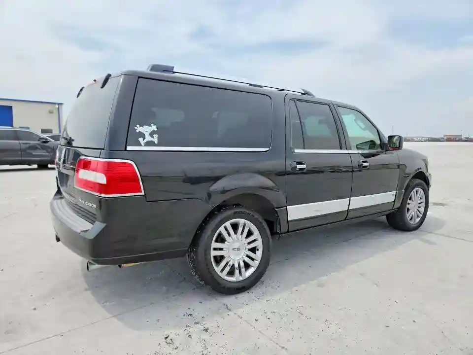 5LMJJ3H50AEJ02043 2010 LINCOLN NAVIGATOR-2