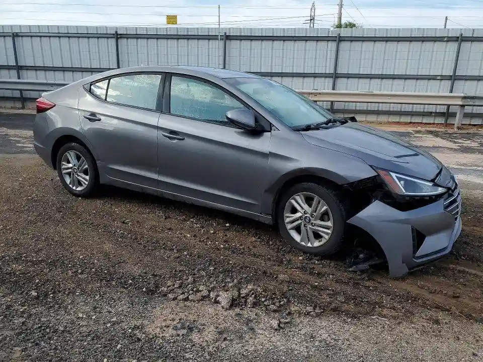 5NPD84LF8LH536381 2020 HYUNDAI ELANTRA-3