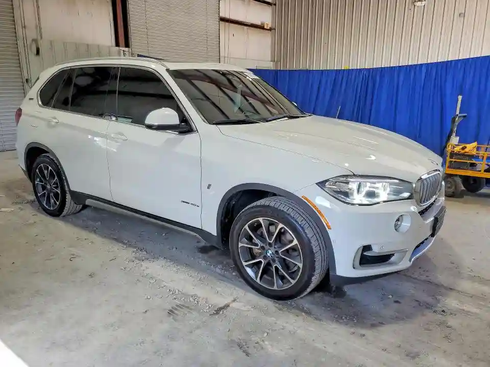 5UXKT0C5XJ0V99870 2018 BMW X5-3