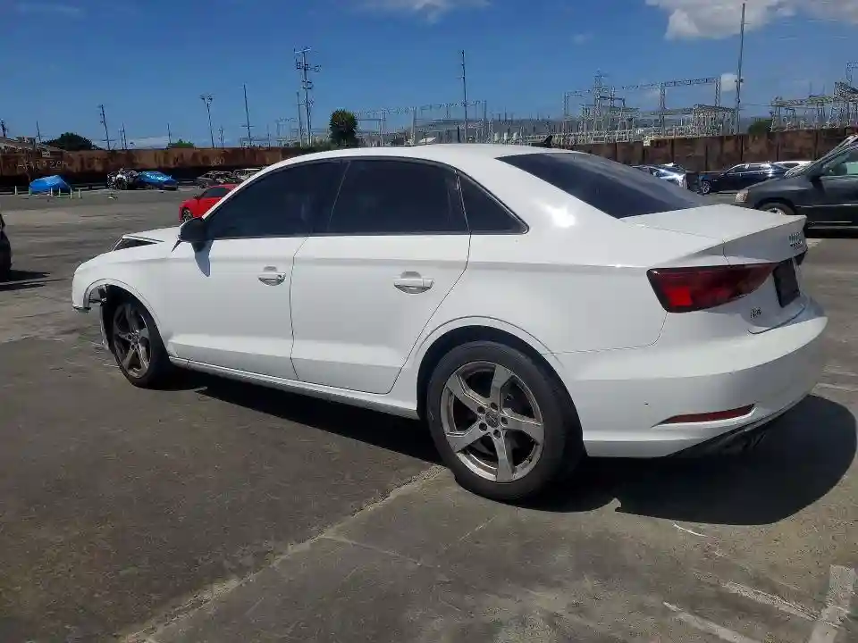 WAUAUGFF0K1012124 2019 AUDI A3-1