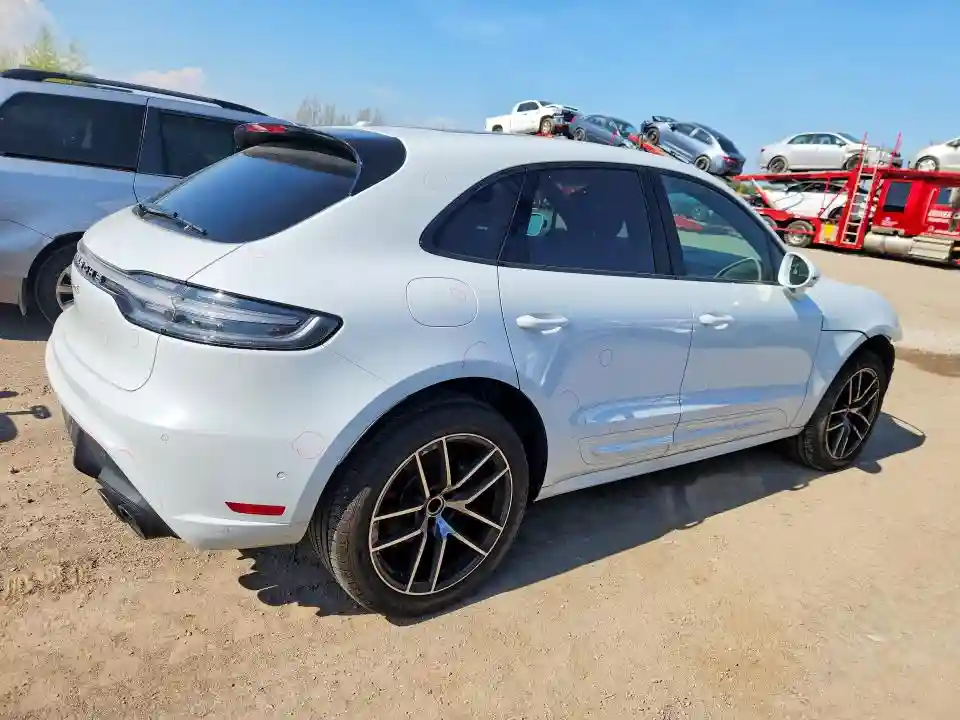 WP1AG2A55RLB35393 2024 PORSCHE MACAN-2