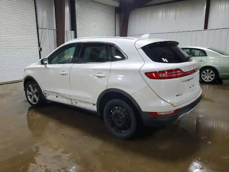 5LMCJ1D94GUJ21814 2016 LINCOLN MKC-1