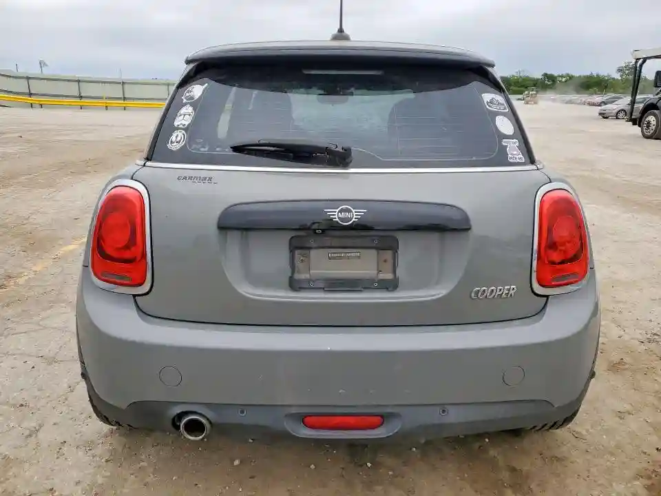 WMWXP5C55K2H29973 2019 MINI COOPER-5
