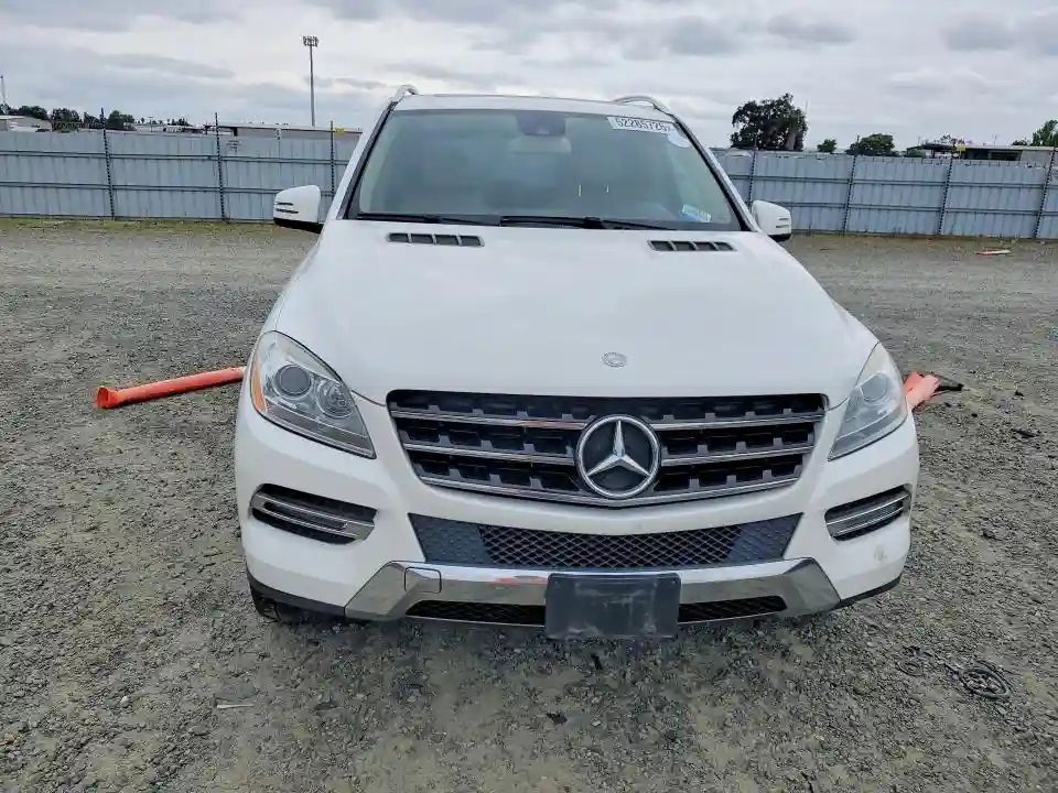 4JGDA5HB5FA605311 2015 MERCEDES-BENZ M-CLASS-4