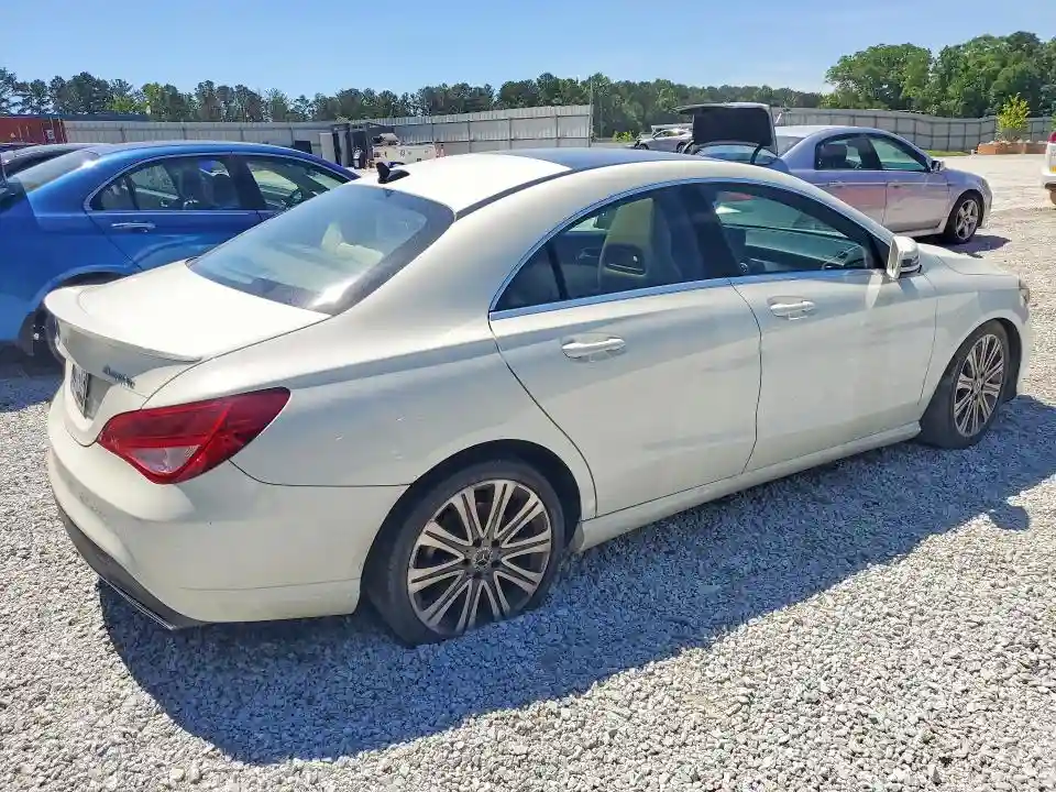WDDSJ4GB1JN543209 2018 MERCEDES-BENZ CLA-CLASS-2