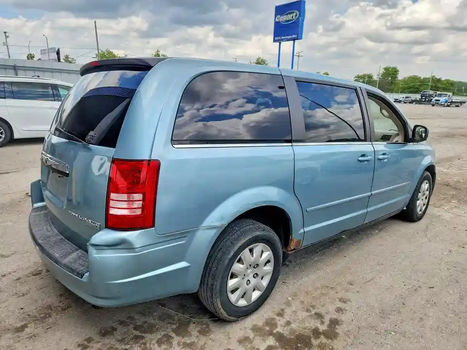 2A4RR4DE0AR215051 2010 CHRYSLER TOWN CNTRY-2