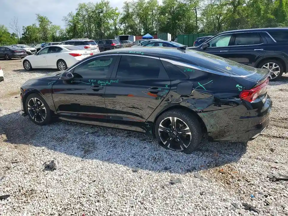 5XXG64J25NG097495 2022 KIA K5-1