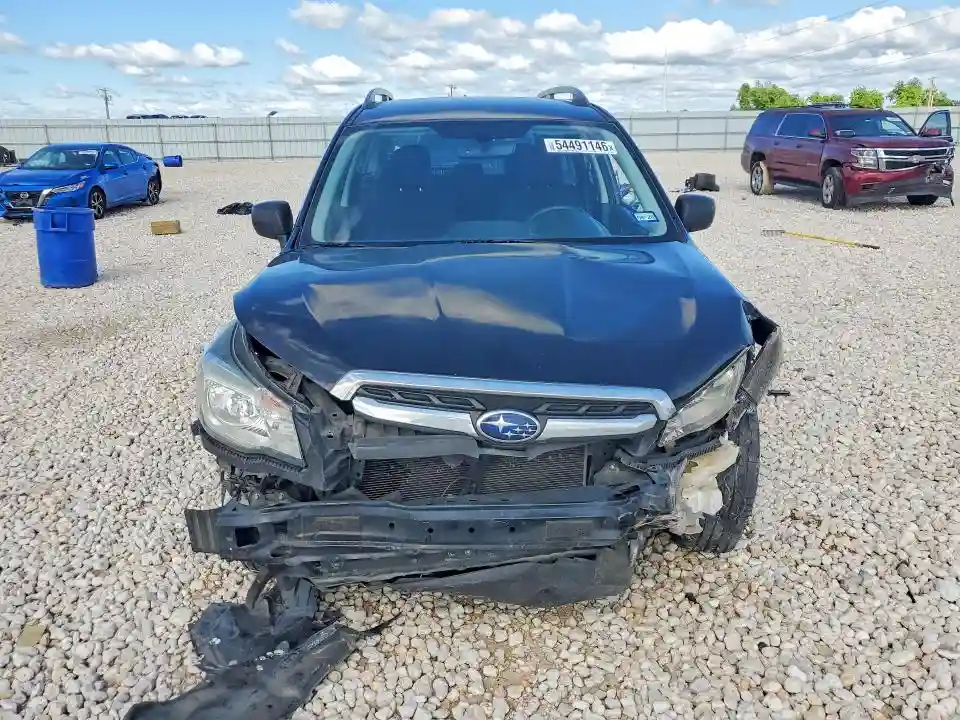 JF2SJABC3JH429575 2018 SUBARU FORESTER-4
