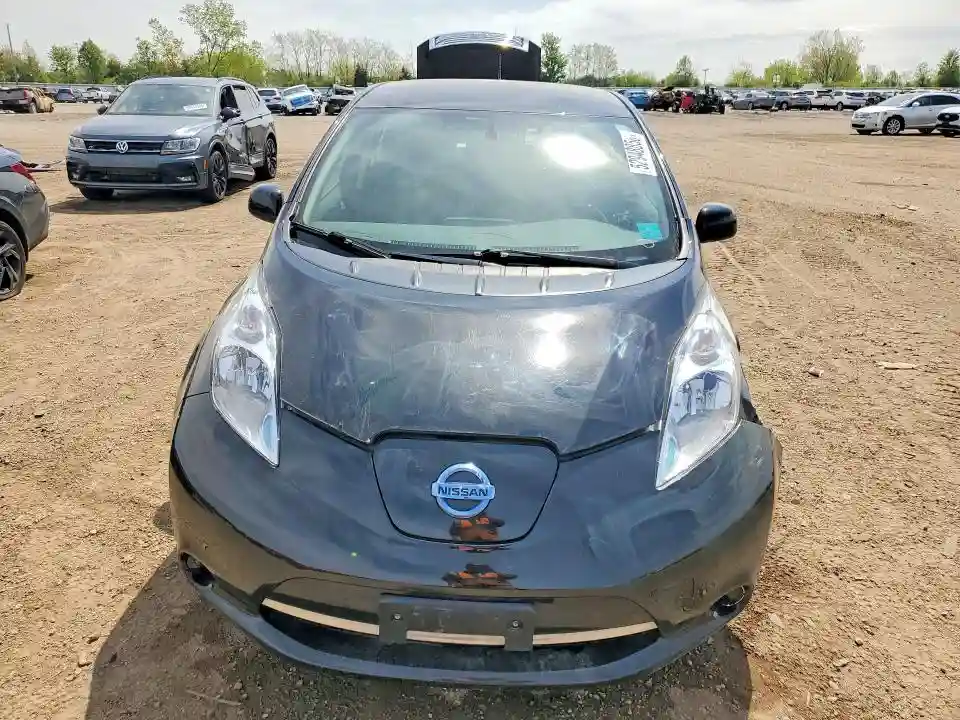 1N4AZ0CP4FC323077 2015 NISSAN LEAF-4