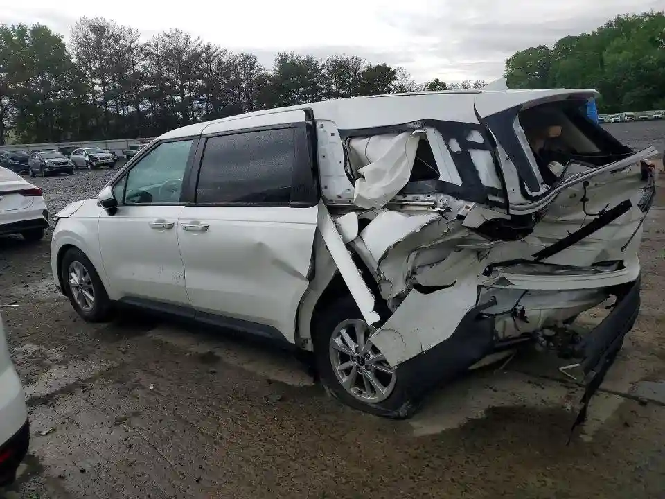 KNDNB4H3XN6170196 2022 KIA CARNIVAL L-1