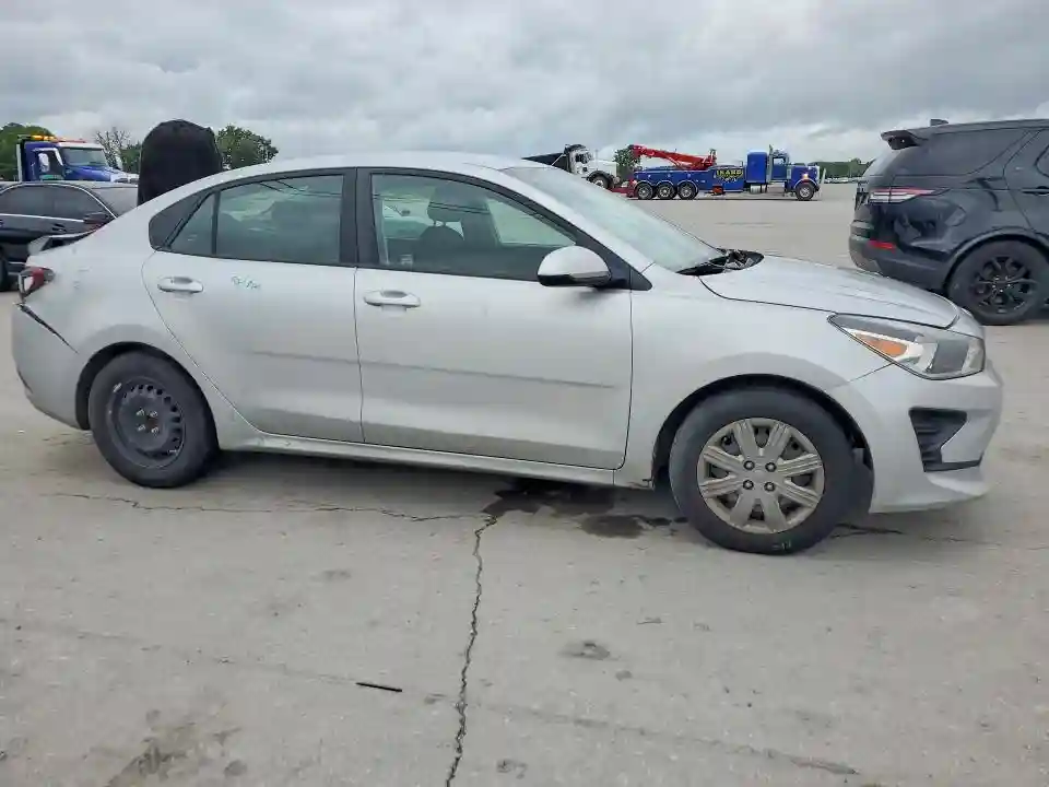 3KPA24AD4ME386233 2021 KIA RIO-3