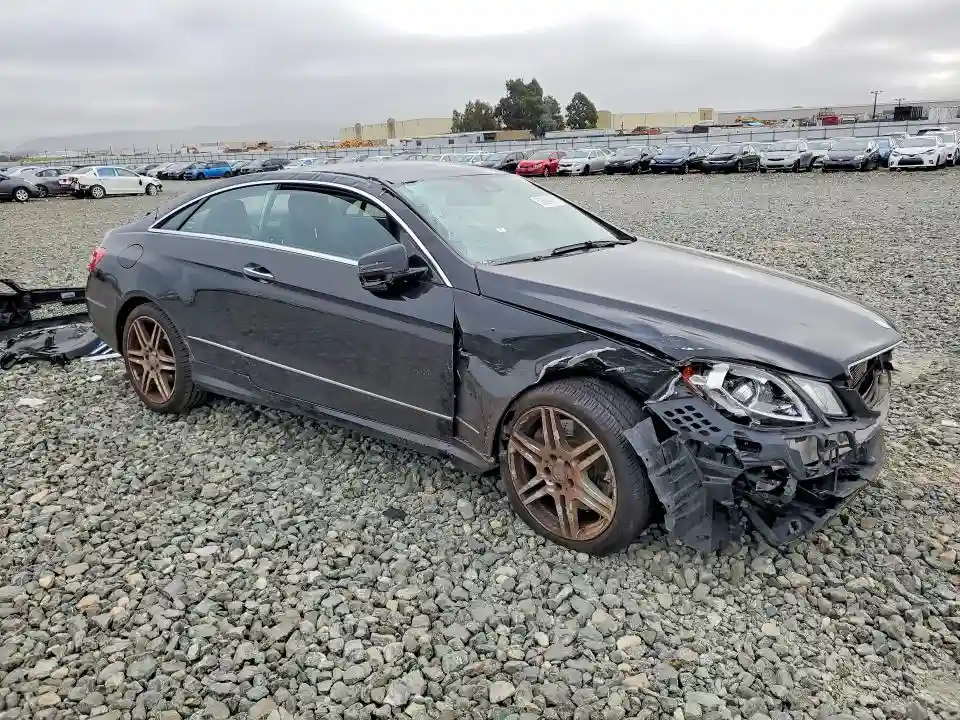 WDDKJ7CB7AF035988 2010 MERCEDES-BENZ E-CLASS-3