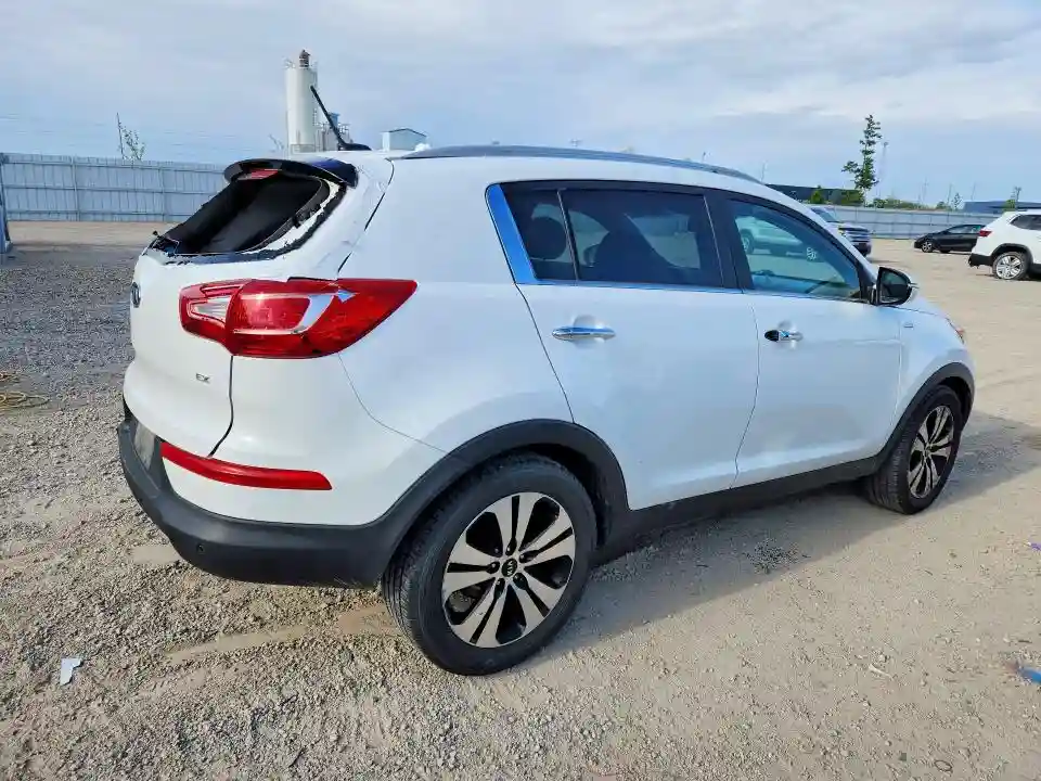 KNDPCCA26C7250247 2012 KIA SPORTAGE-2
