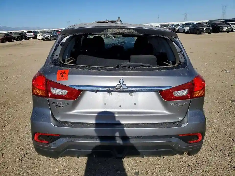 JA4AP3AU9KU019025 2019 MITSUBISHI OUTLANDER-5