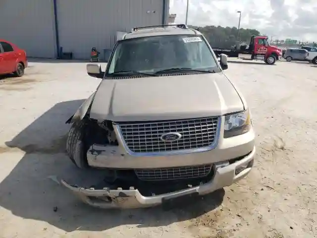 1FMFU20585L****** 2005 FORD EXPEDITION-4