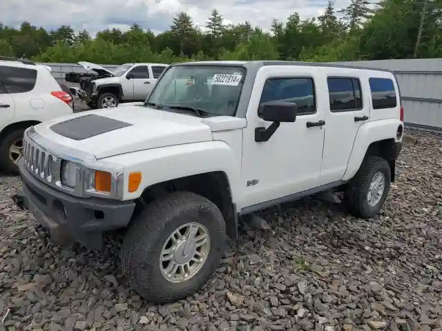 5GTMNJEE4A8138679 2010 HUMMER H3-0