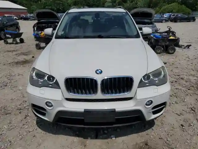 5UXZV4C57CL751265 2012 BMW X5-4