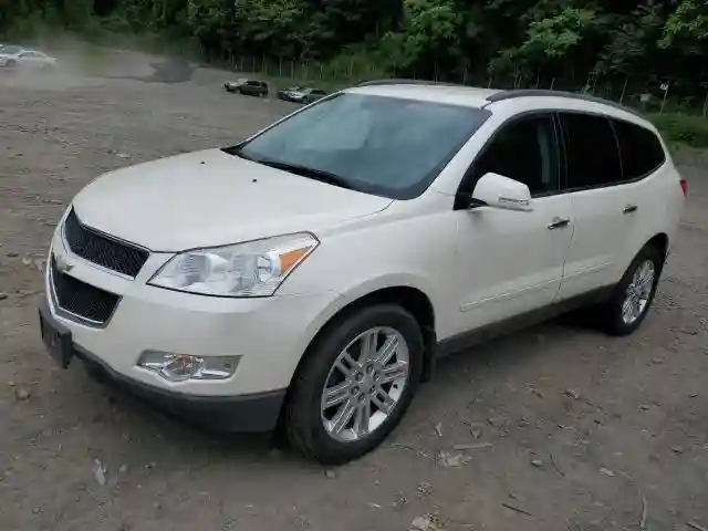 1GNKVGED4BJ223256 2011 CHEVROLET TRAVERSE-0
