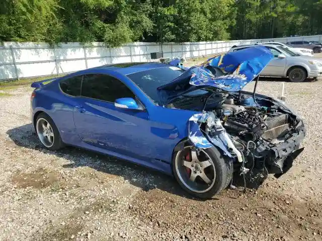 KMHHU6KH8AU027899 2010 HYUNDAI GENESIS-3