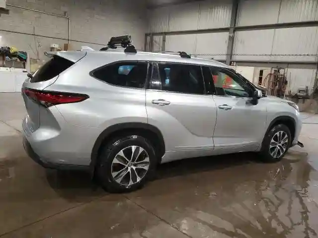 5TDGZRBH3MS069554 2021 TOYOTA HIGHLANDER-2