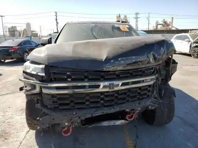 1GNSKDKD1NR196891 2022 CHEVROLET SUBURBAN-4