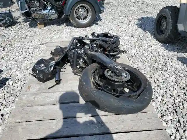JYARM38E5RA009129 2024 YAMAHA YZFR7-3