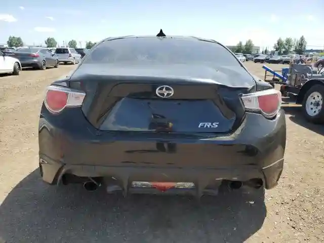 JF1ZNAA18D2703657 2013 TOYOTA SCION-5