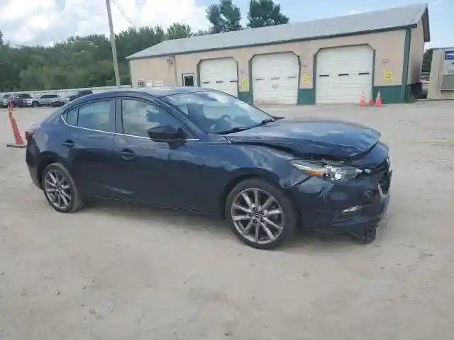 3MZBN1V38JM213132 2018 MAZDA 3-3