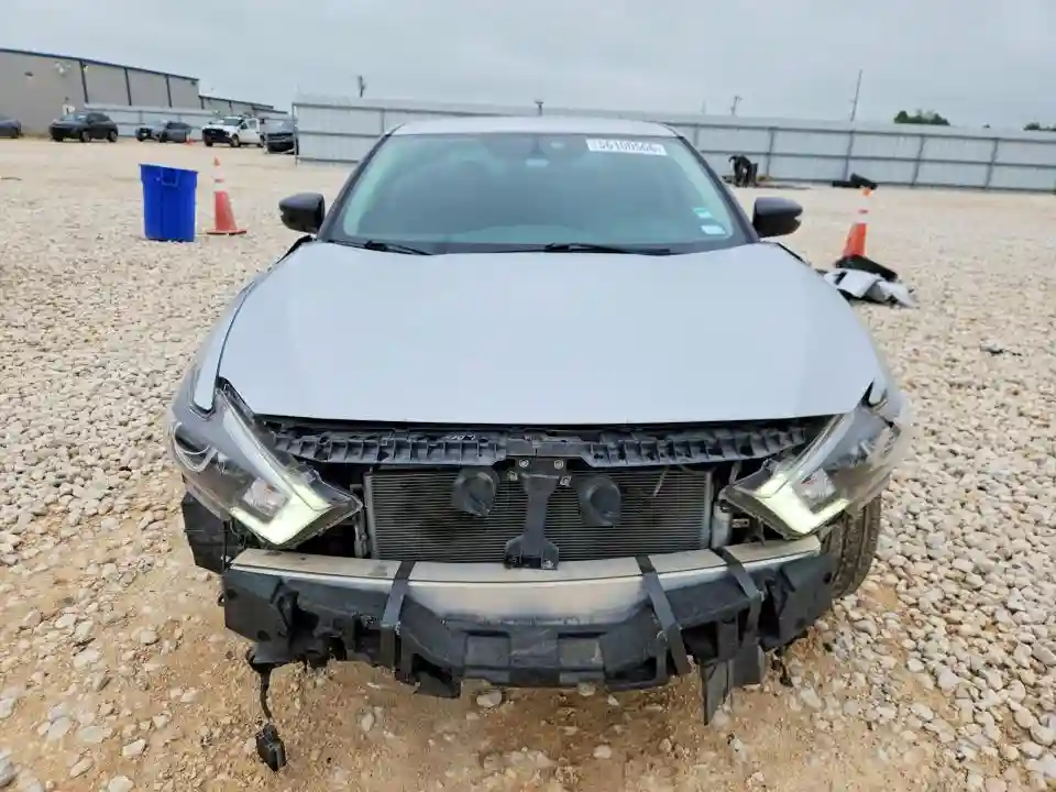 1N4AA6AP9JC376511 2018 NISSAN MAXIMA-4