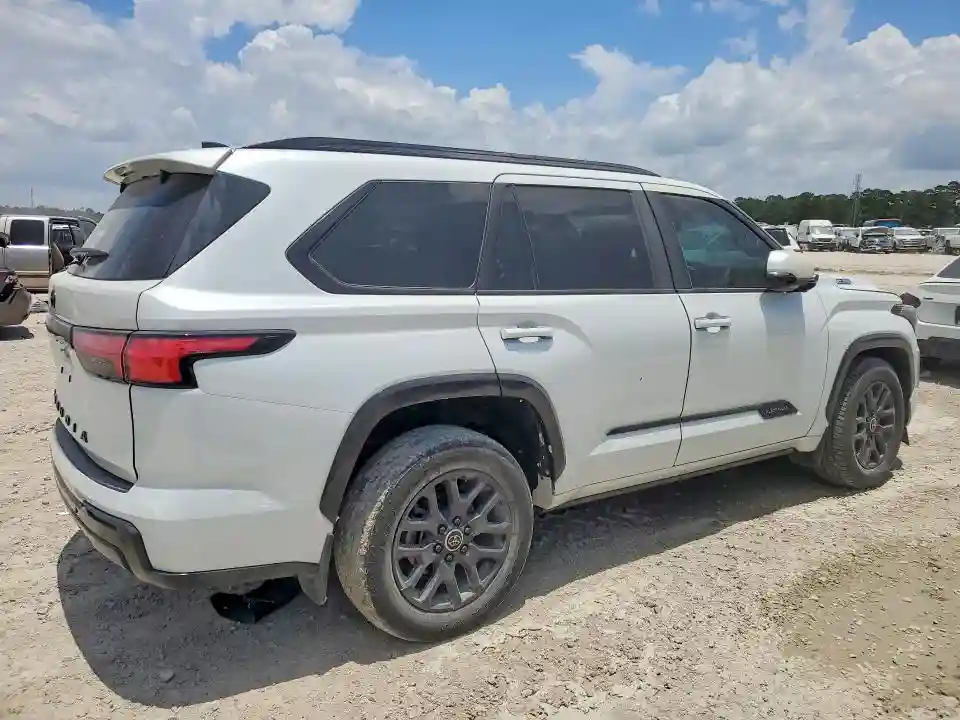 7SVAAABA3RX041259 2024 TOYOTA SEQUOIA-2