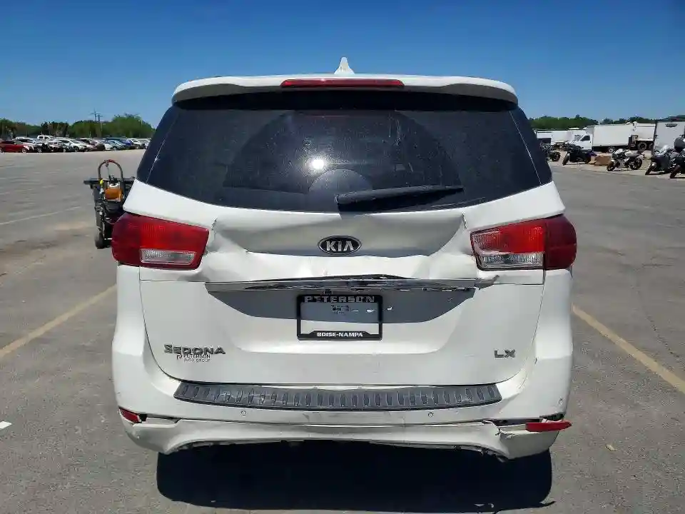 KNDMB5C1XG6208701 2016 KIA SEDONA-5