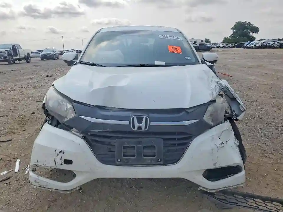 3CZRU5H51JM708274 2018 HONDA HR-V-4