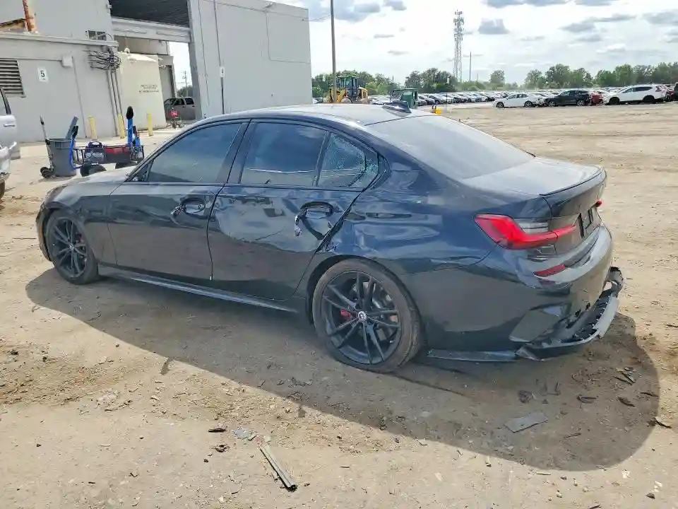 3MW5U7J00N8C71989 2022 BMW M3-1