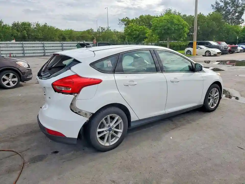 1FADP3K20JL218006 2018 FORD FOCUS-2