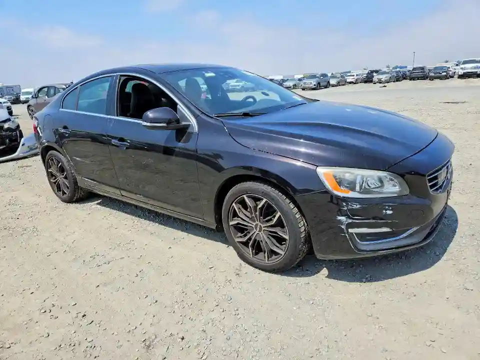 YV149MFM3F1339194 2015 VOLVO S60-3