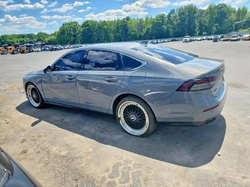 1HGCY2F83RA055324 2024 HONDA ACCORD-1