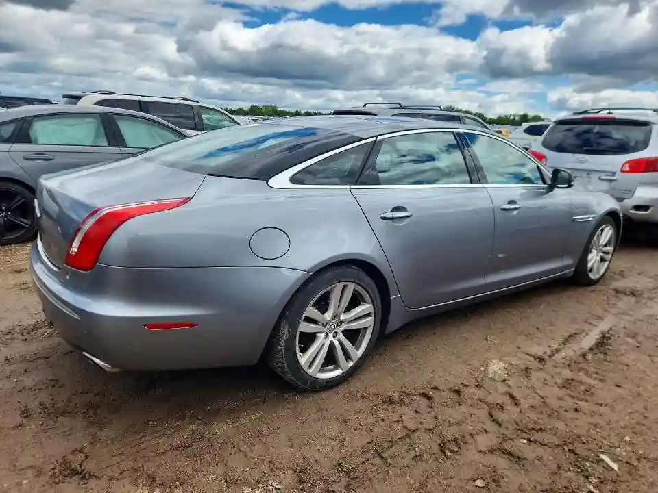 SAJWA2GB7CLV22350 2012 JAGUAR XJ-2