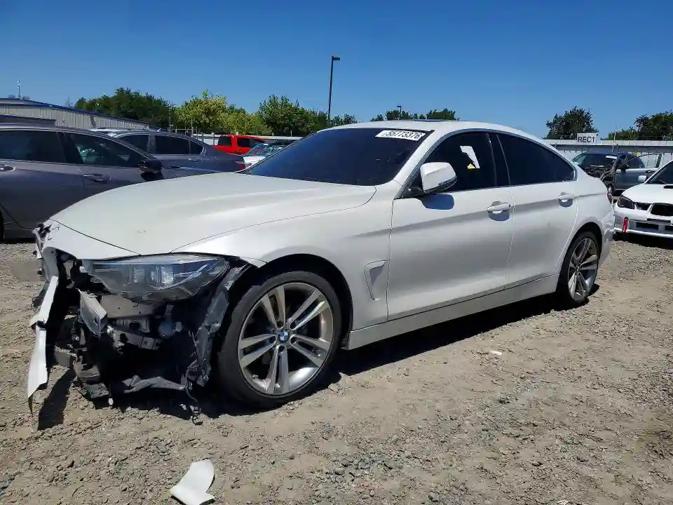 WBA4J1C58JBG77217 2018 BMW 4 SERIES-0