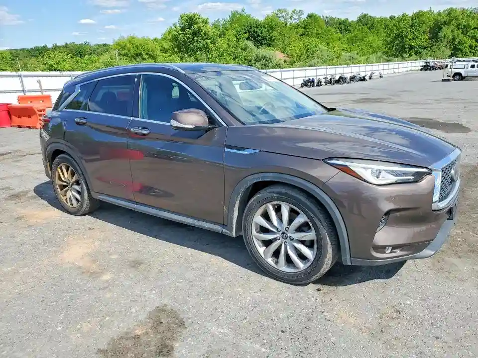 3PCAJ5M39KF100475 2019 INFINITI QX50-3