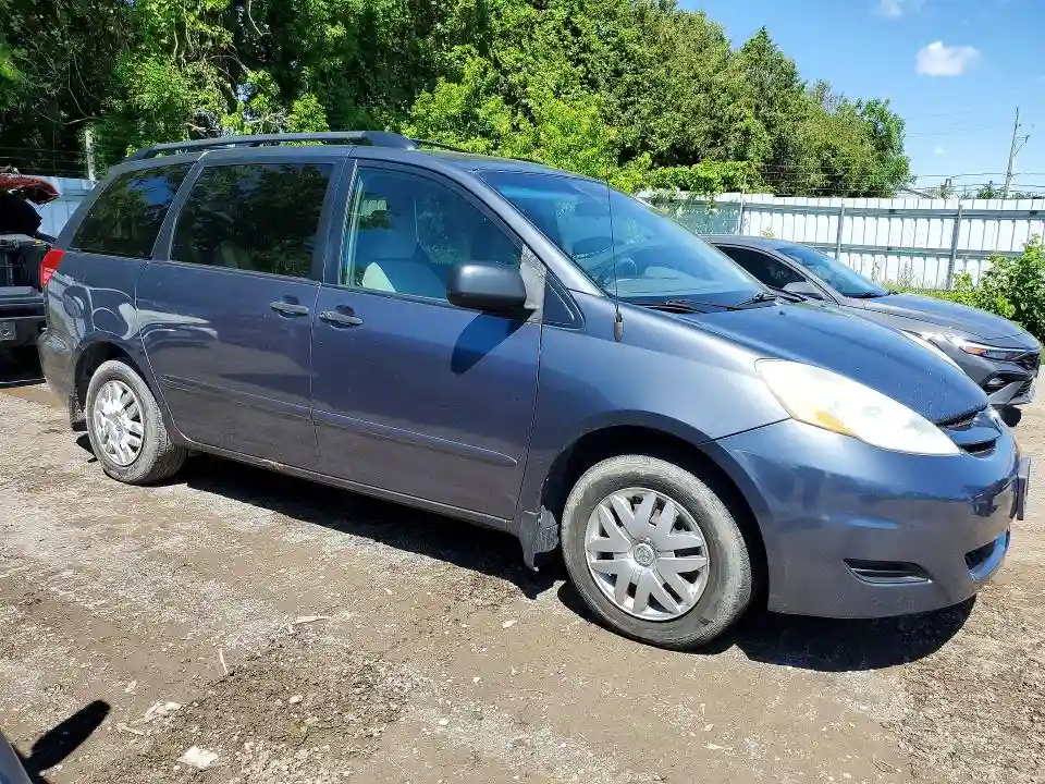 5TDZK4CC1AS291475 2010 TOYOTA SIENNA-3