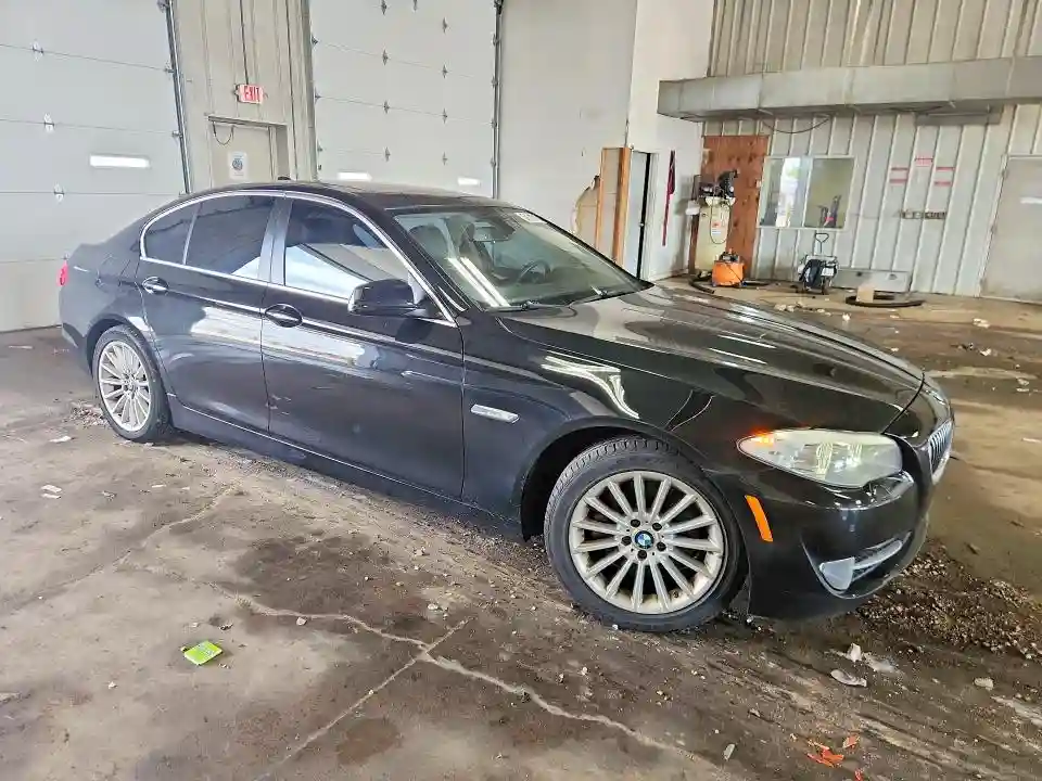 WBAFU7C59DDU71980 2013 BMW 5 SERIES-3