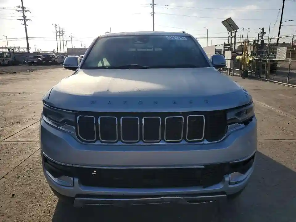 1C4SJUDT9NS213204 2022 JEEP WAGONEER-4